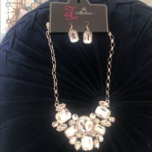 Paparazzi Zi Collection Necklace set